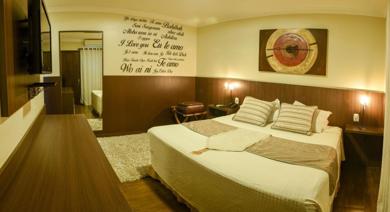Hotel Premium Грамаду Екстер'єр фото